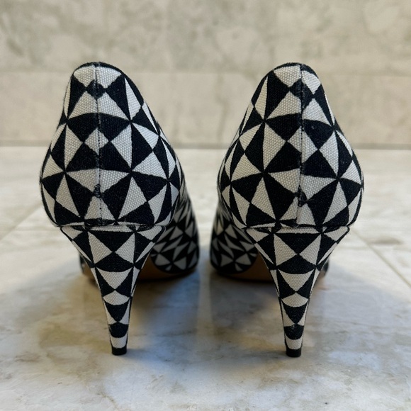 NWOT Isabel Marant Geometric Print Heels - Picture 2 of 6